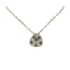 Colgante de diamantes blancos y negros