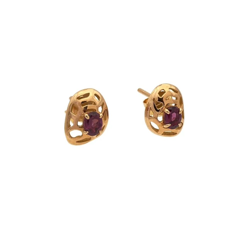 Pendientes calados con rodolita