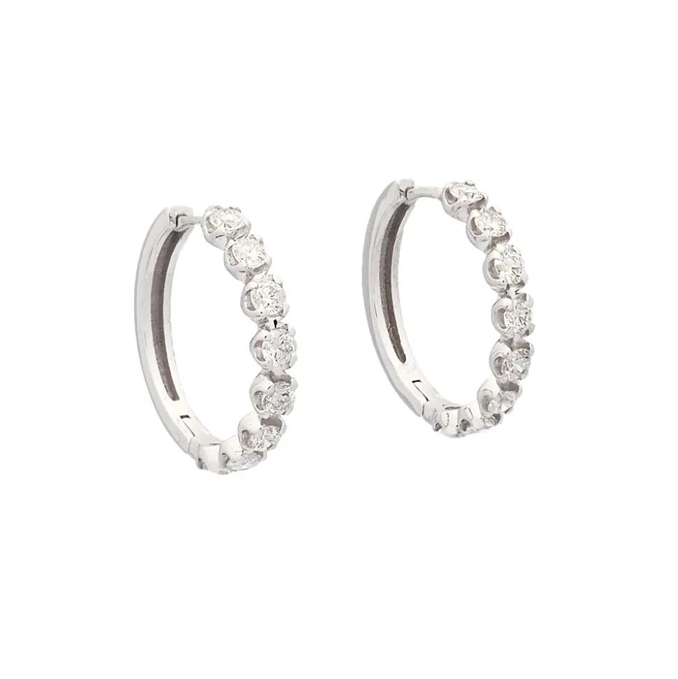 Pendientes criollas con diamantes