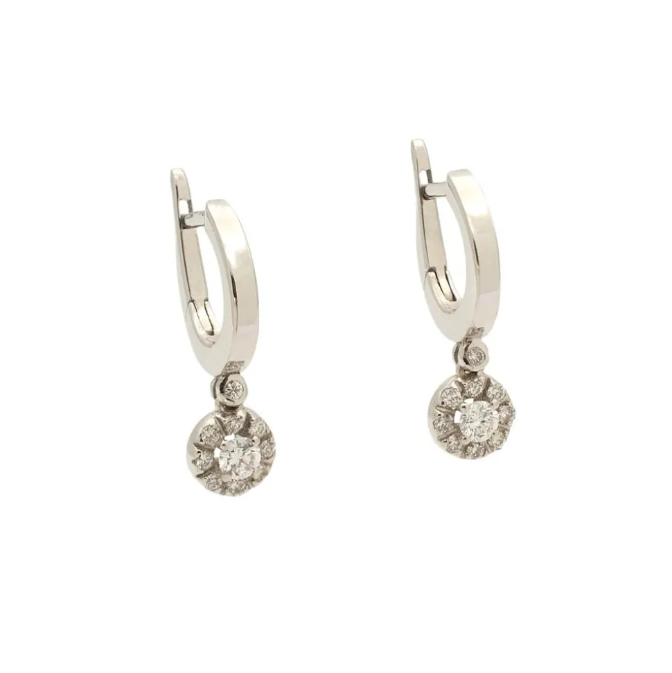 Pendientes de diamantes con forma de pequeños aros