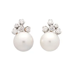 Pendientes de oro blanco con perlas cultivadas y diamantes