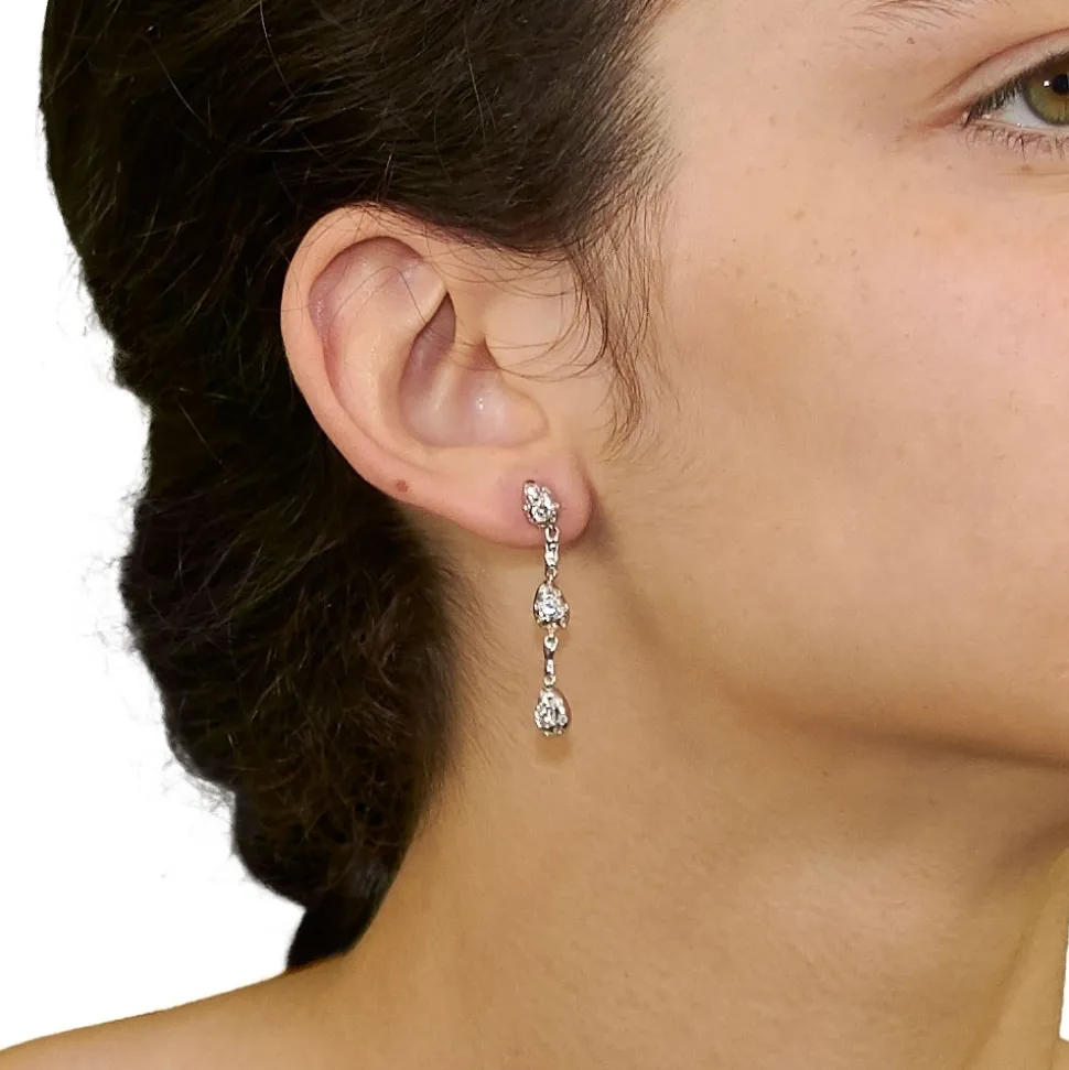 Pendientes largos de oro blanco y diamantes - 1011