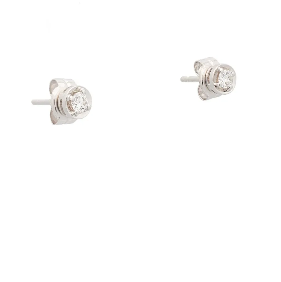 Pendientes redondos de oro blanco y diamantes