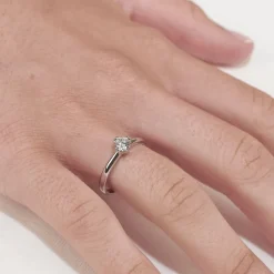 Solitario con diamante - 1140