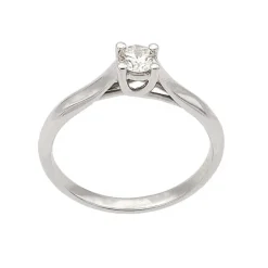 Solitario en garras 0552