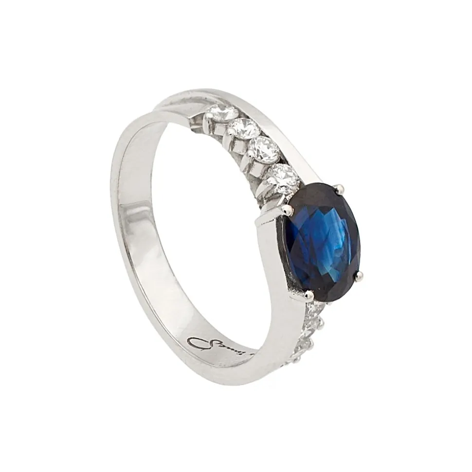 Sortija asimétrica con zafiro y diamantes