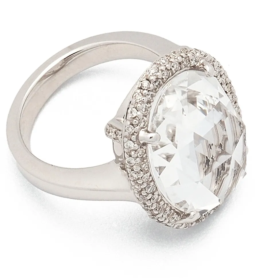 Sortija con topacio incoloro y diamantes