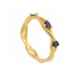 Sortija de oro amarillo con tres zafiros - 0961