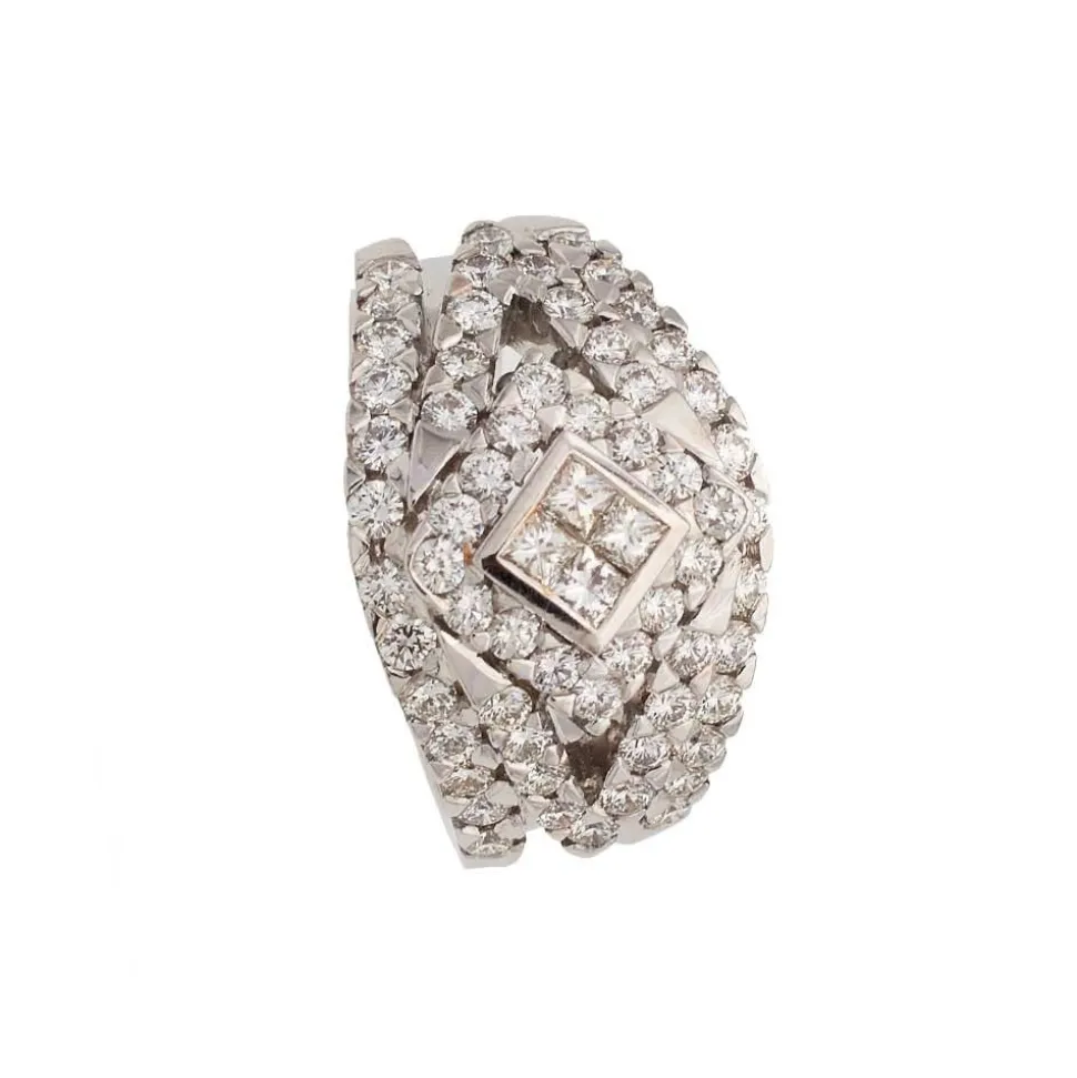 Sortija rombo con diamantes